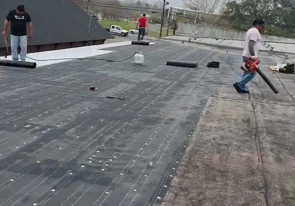 B&H Construction roof repair service